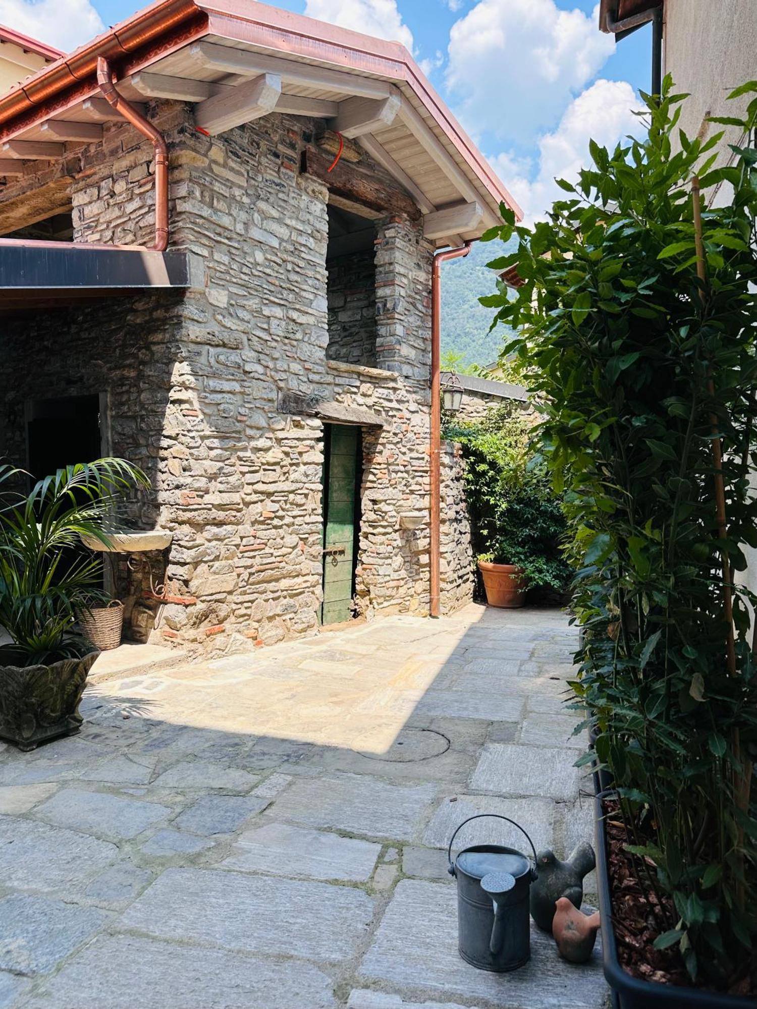 Hotel Ristorante San Giuseppe Cernobbio Exterior photo